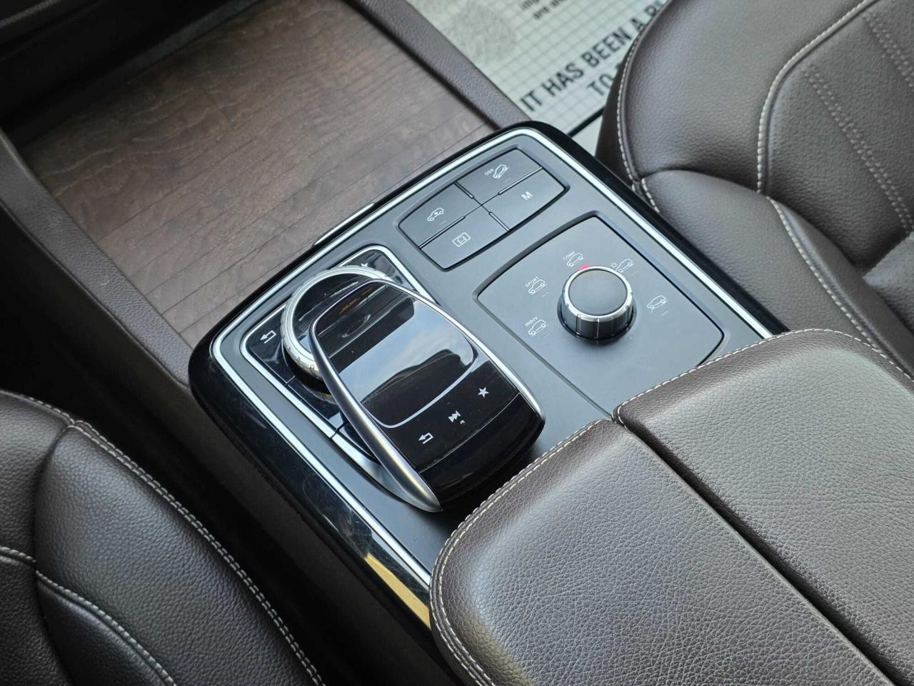 2018 Mercedes-Benz GLE GLE 400 4MATIC SUV Photo