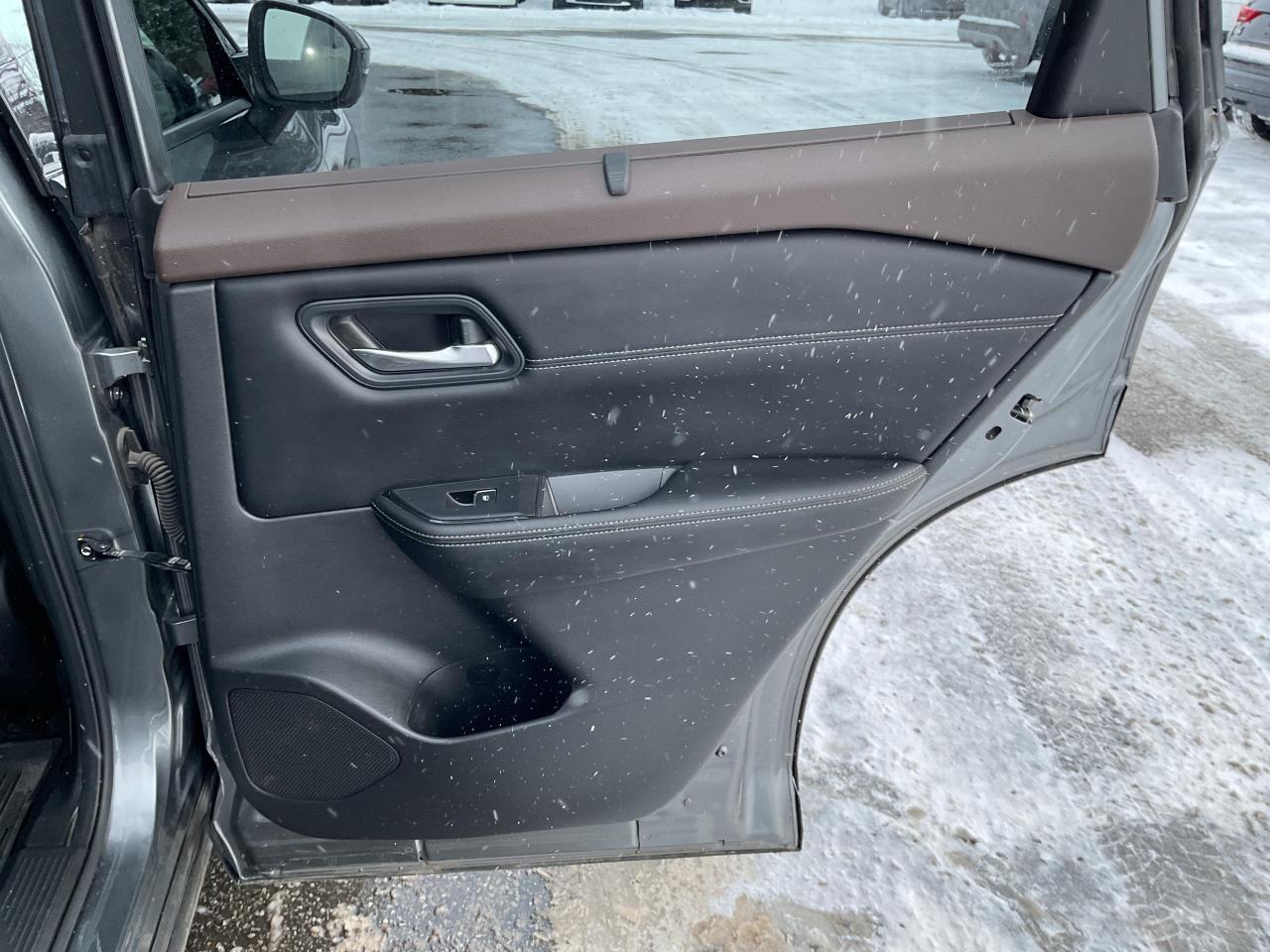 2023 Nissan Rogue SL 4dr All-Wheel Drive Sport Utility Photo