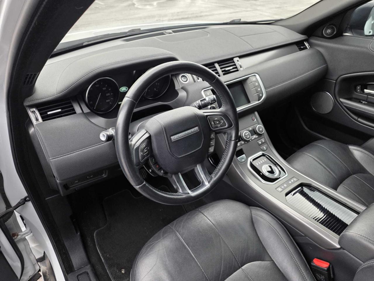 2018 Land Rover Range Rover Evoque 5 Door Landmark Special Edition Photo