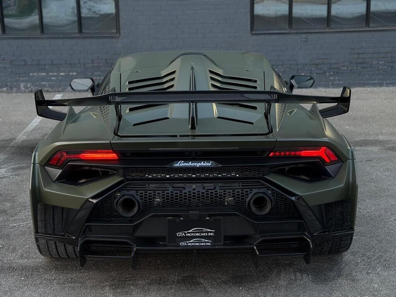 2023 Lamborghini Huracan STO Photo