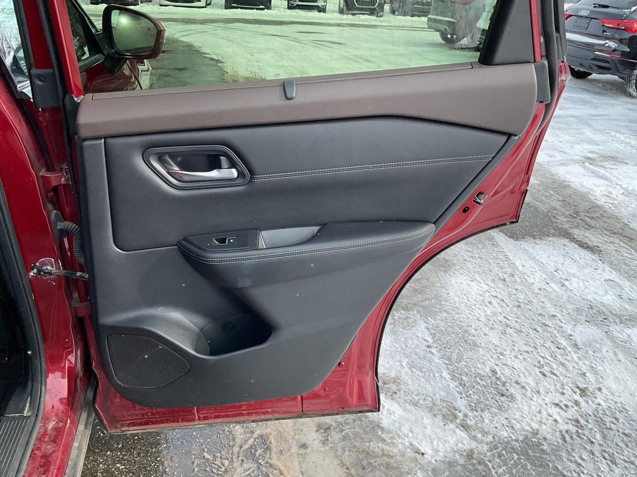 2023 Nissan Rogue SL 4dr All-Wheel Drive Sport Utility Photo