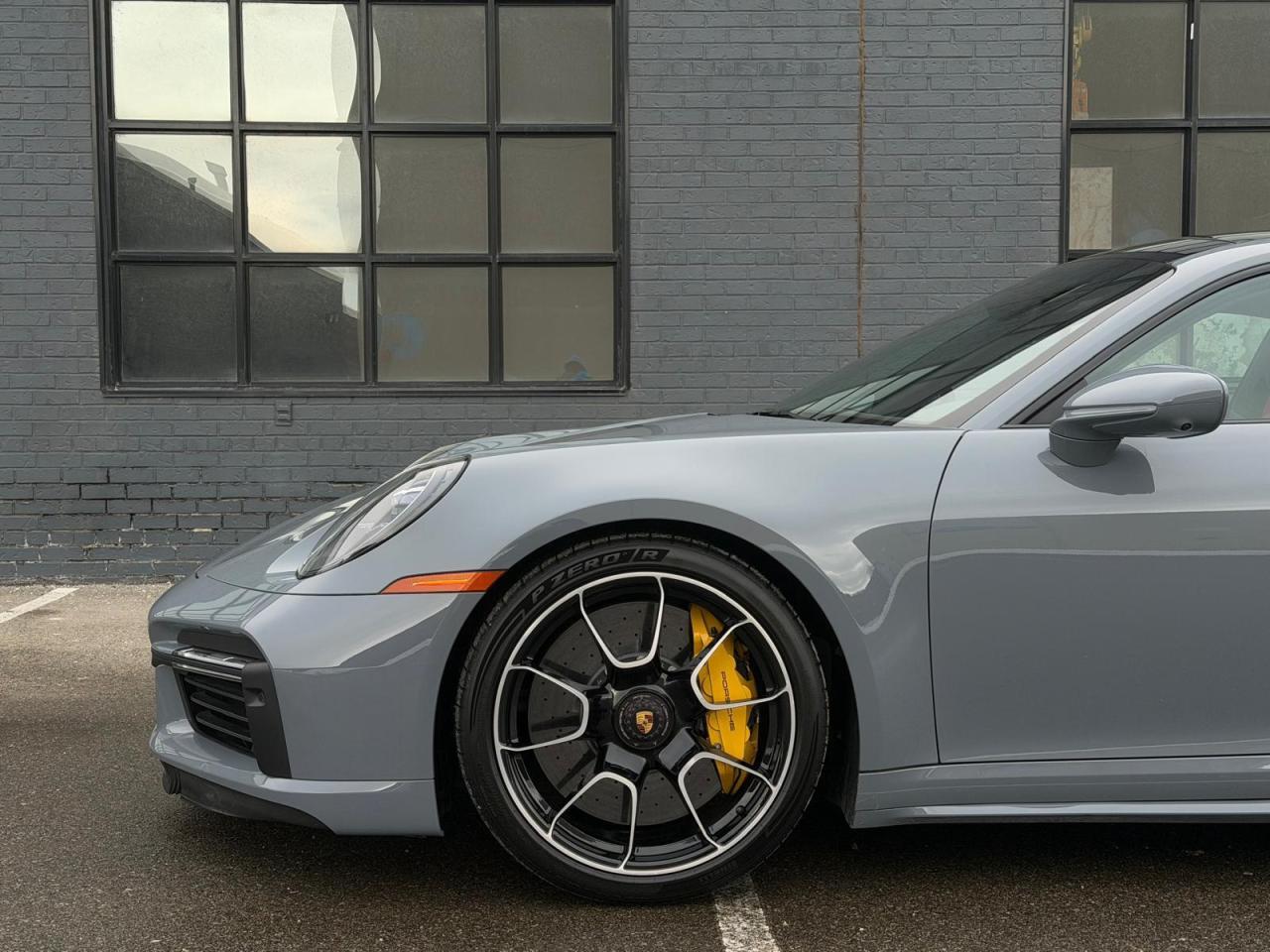 2024 Porsche 911 Turbo S Photo4