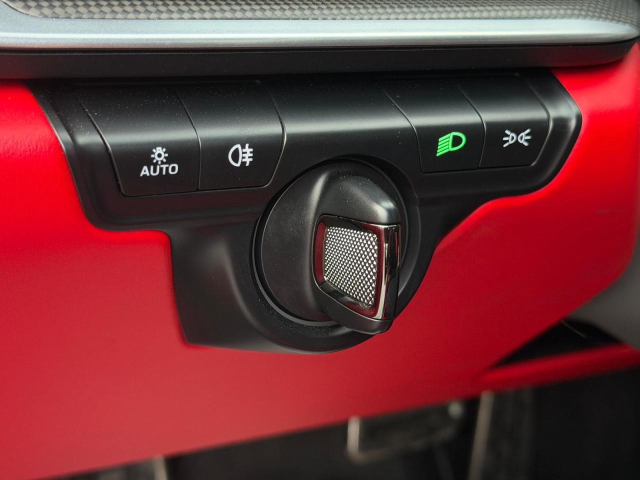 2024 Porsche 911 Turbo S Photo