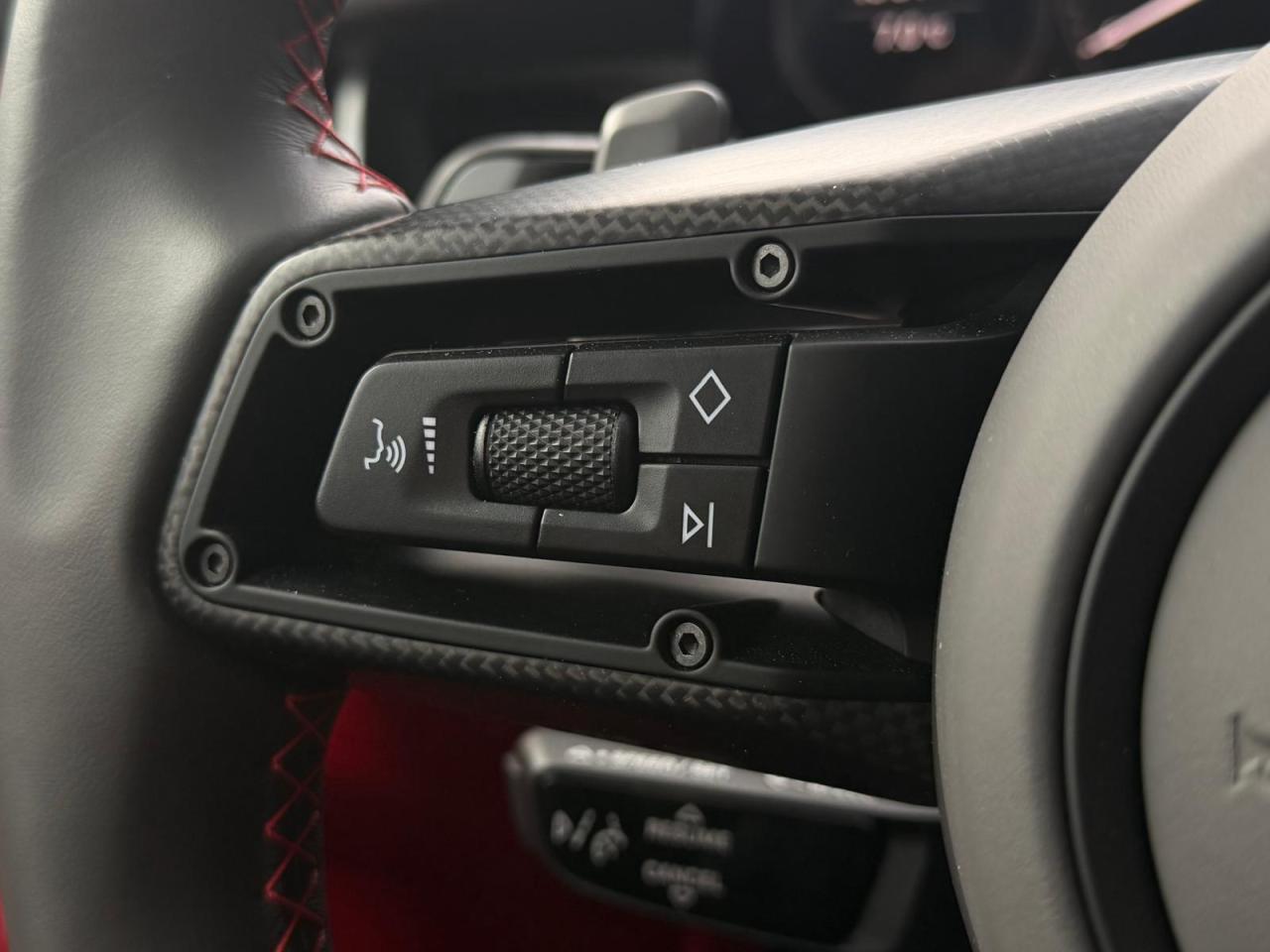 2024 Porsche 911 Turbo S Photo