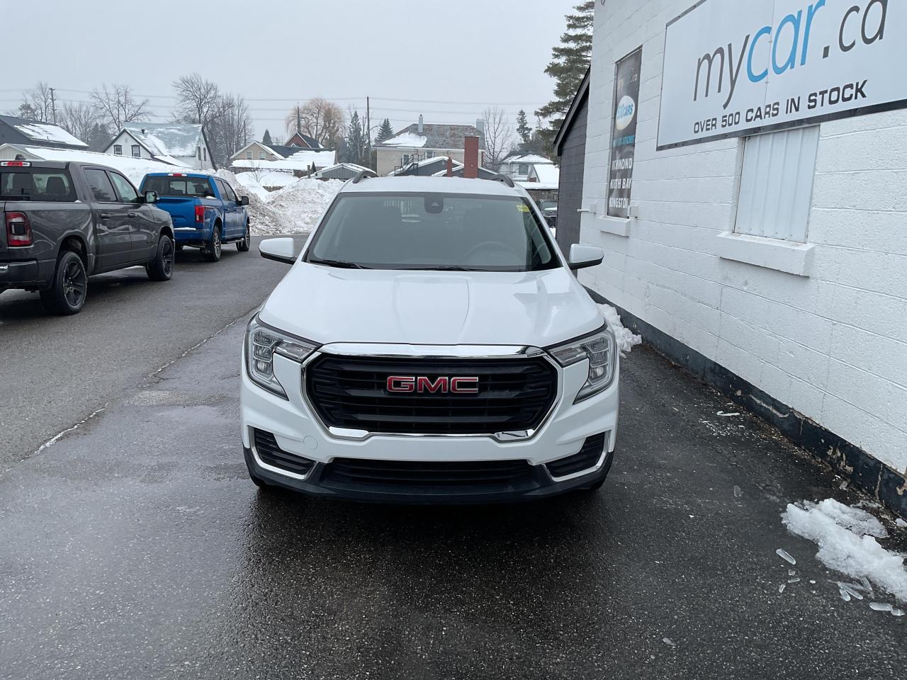 2024 GMC Terrain SLE 4dr All-Wheel Drive Photo