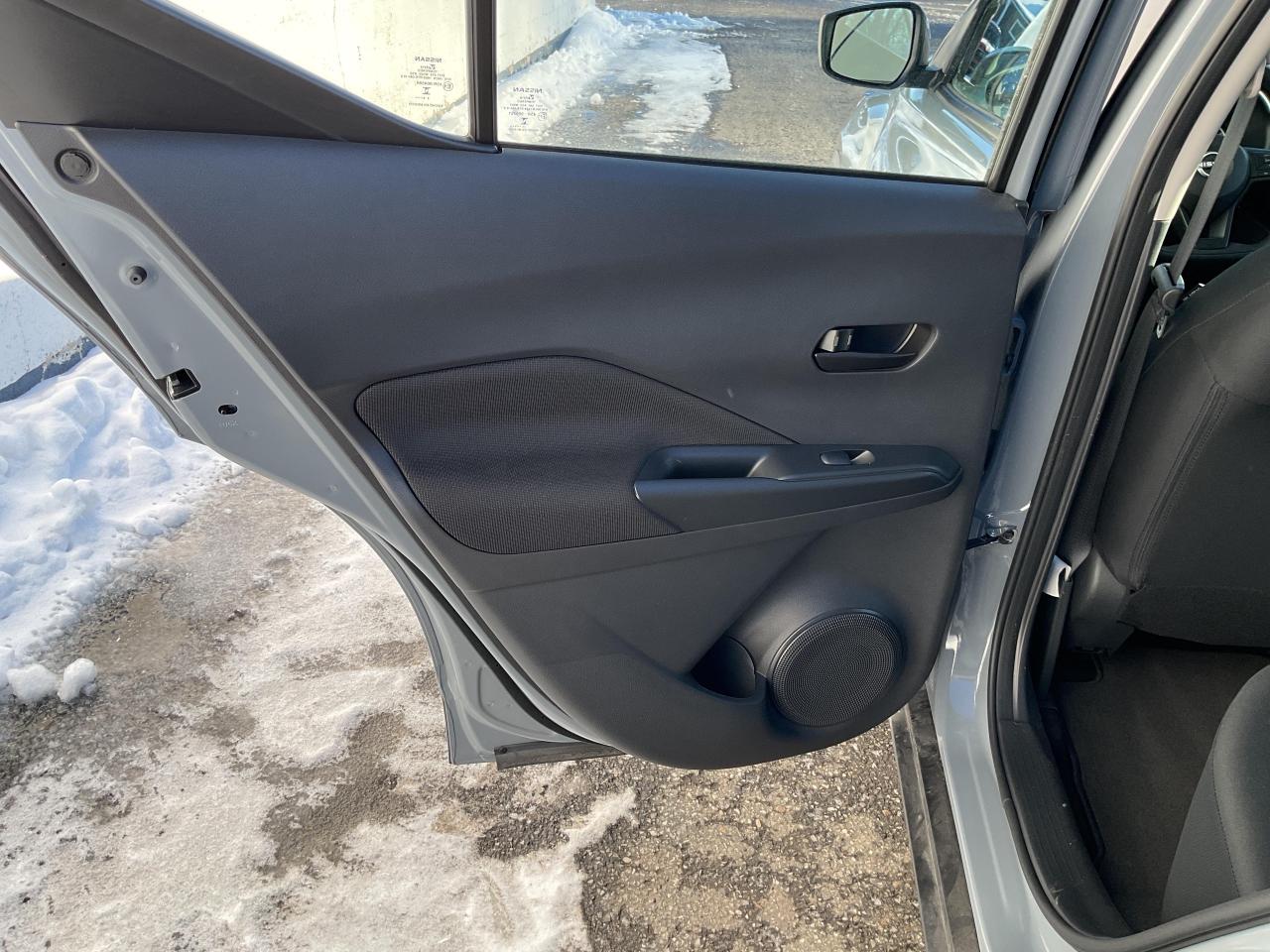 2025 Nissan Kicks Play S 4dr Front-Wheel Drive Photo