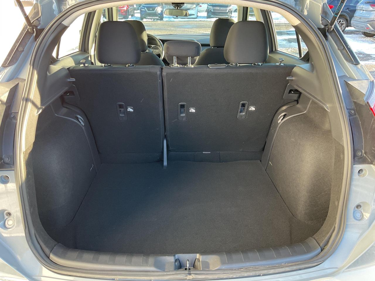 2025 Nissan Kicks Play S 4dr Front-Wheel Drive Photo