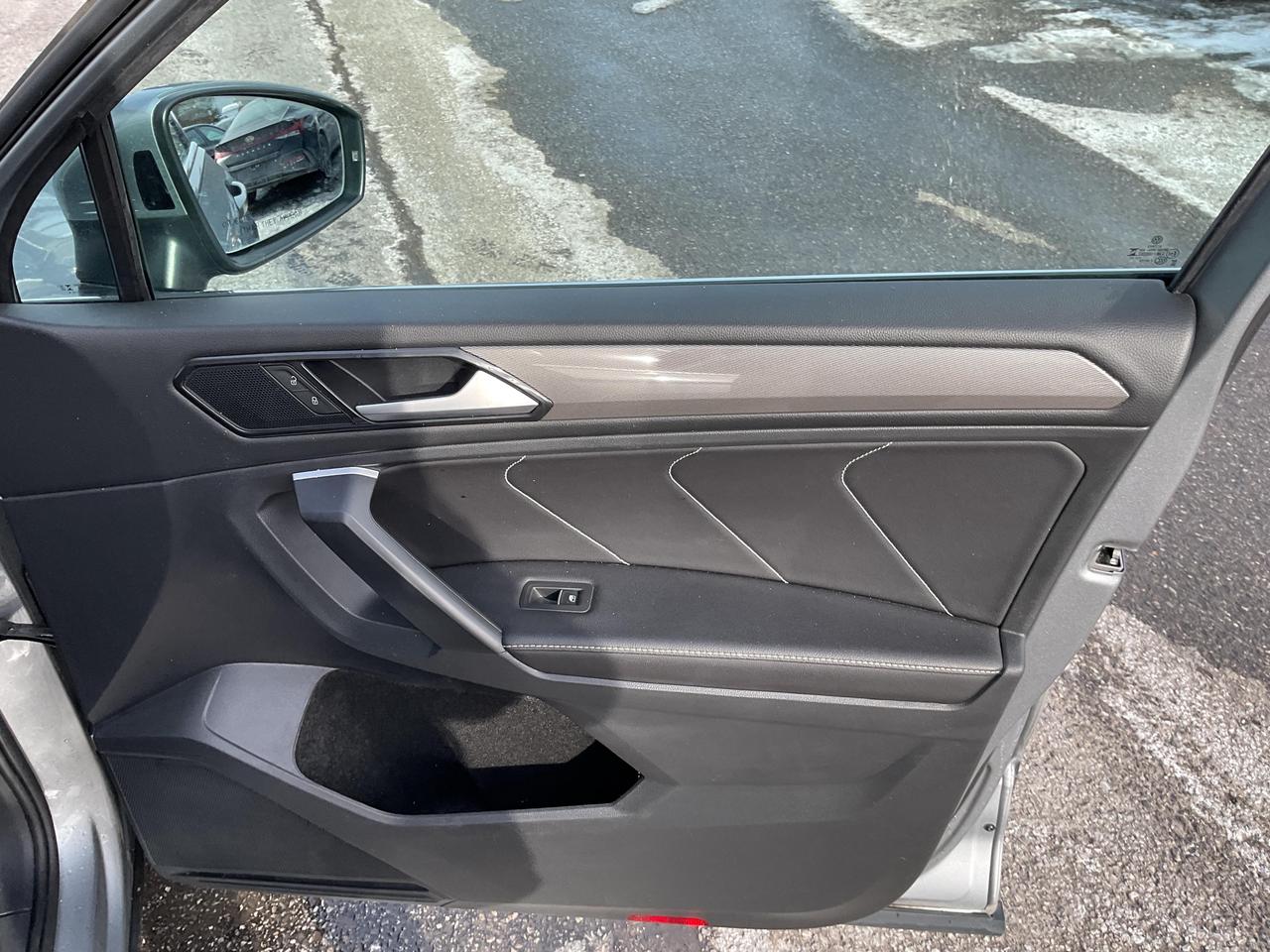 2024 Volkswagen Tiguan Comfortline 4dr All-wheel Drive 4MOTION Photo