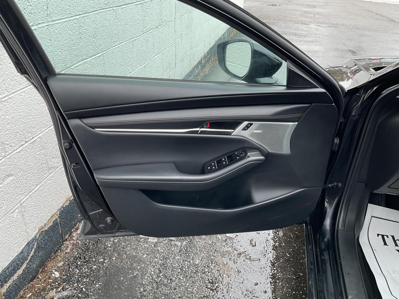 2024 Mazda 3 GT w/Turbo (A6) 4dr i-ACTIV All-Wheel Drive Sedan Photo