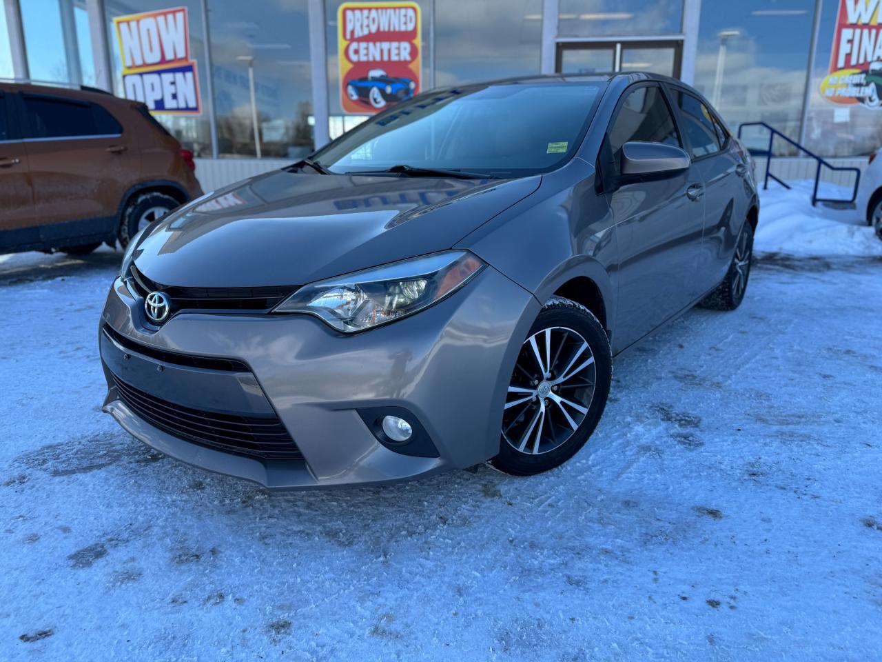 2016 Toyota Corolla LE (CVT) 4dr Sedan Photo