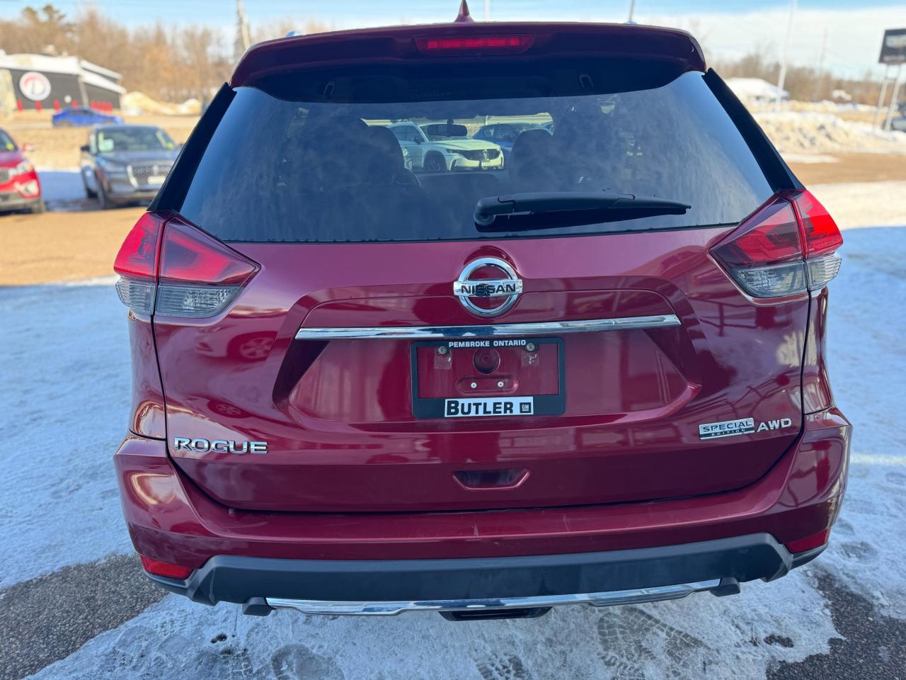 2020 Nissan Rogue S (CVT) 4dr All-Wheel Drive Photo3