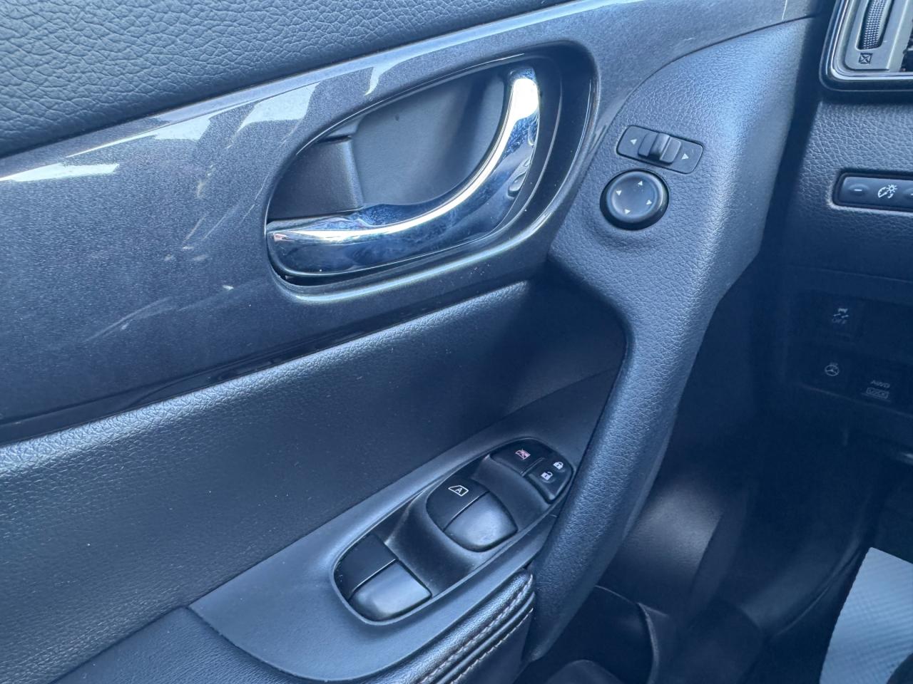 2020 Nissan Rogue S (CVT) 4dr All-Wheel Drive Photo