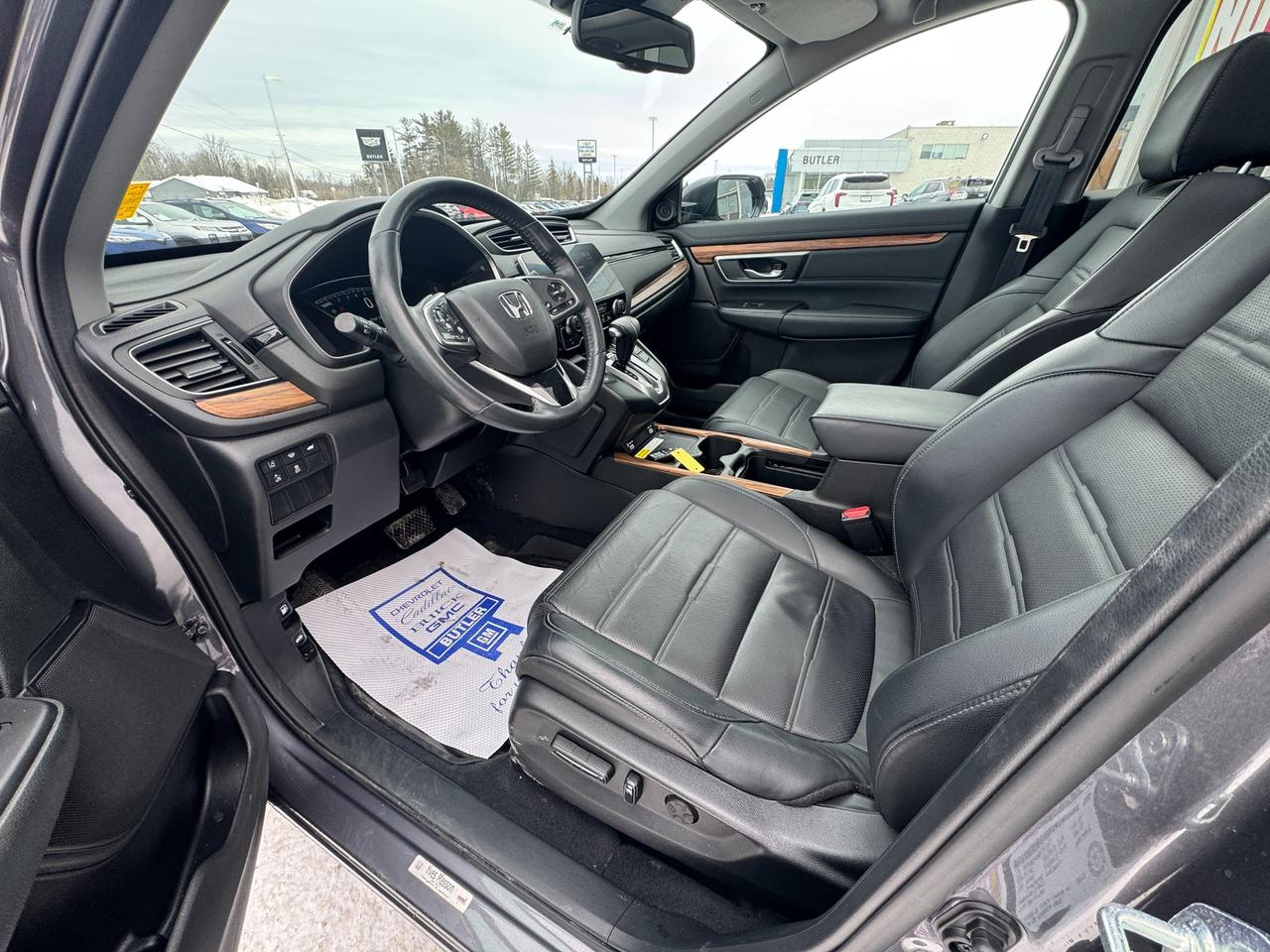 2022 Honda CR-V Touring 4dr All-wheel Drive Photo