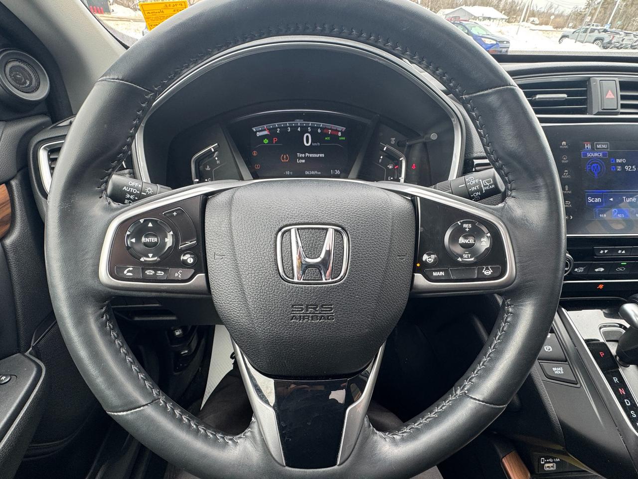 2022 Honda CR-V Touring 4dr All-wheel Drive Photo