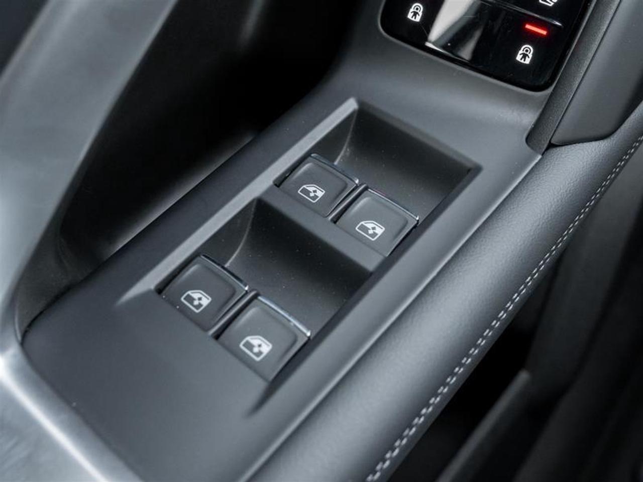2025 Audi New Q5 2.0T 4dr All-Wheel Drive quattro Sport Utility Photo