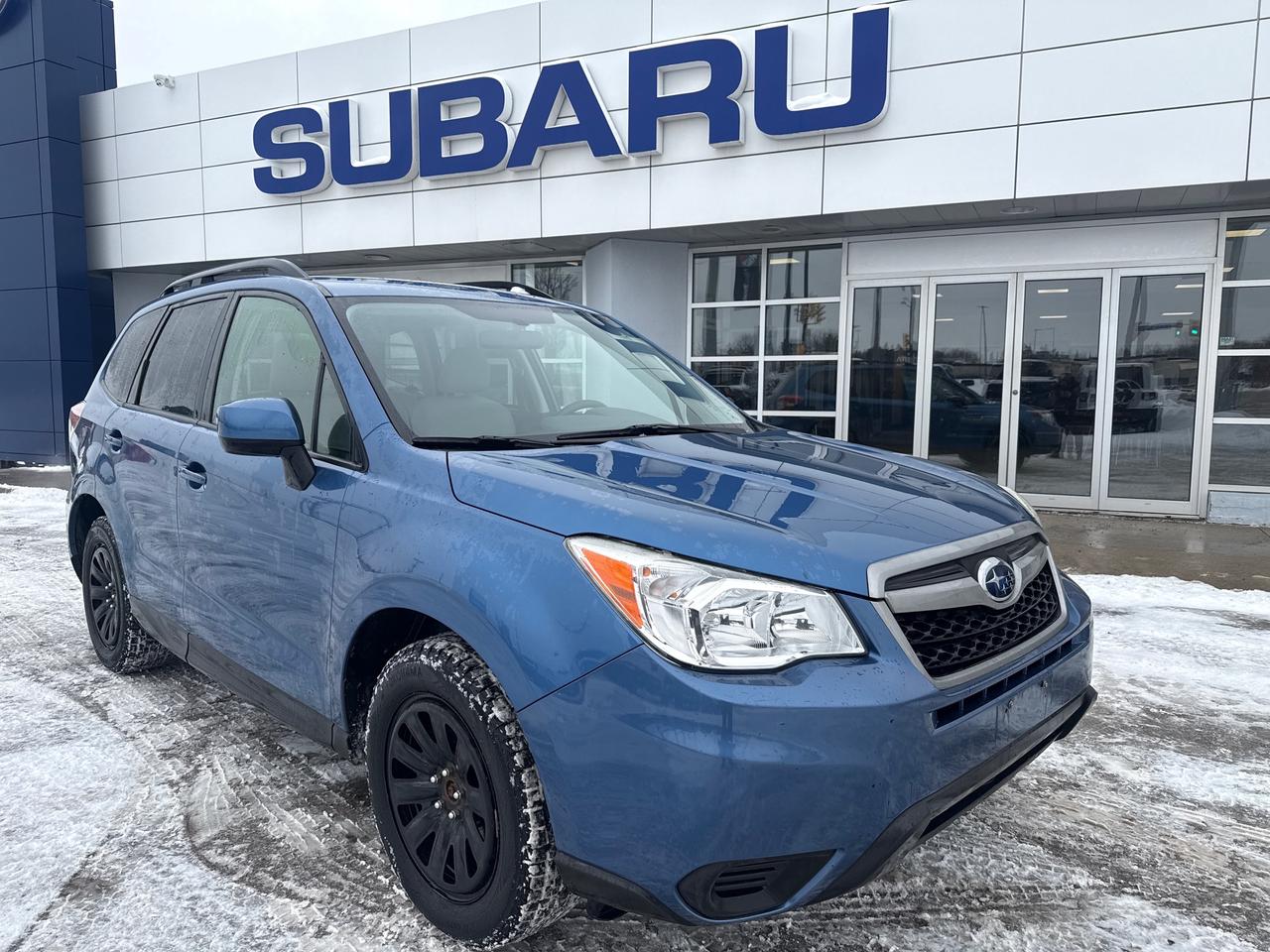 2015 Subaru Forester 2.5i (CVT) 4dr All-Wheel Drive Photo0