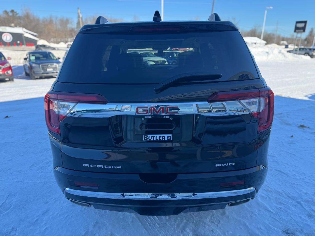 2023 GMC Acadia Denali All-wheel Drive Photo