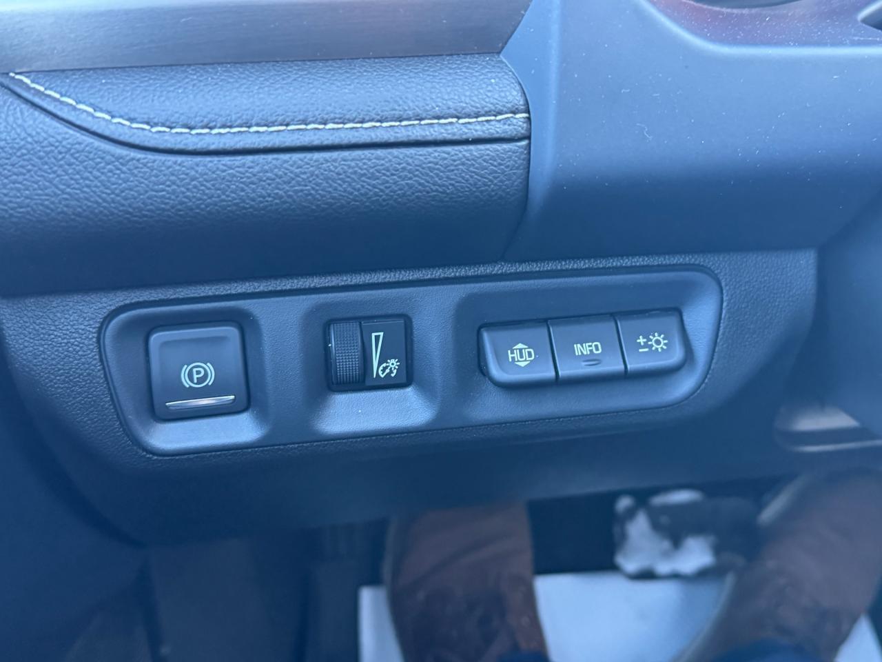 2023 GMC Acadia Denali All-wheel Drive Photo