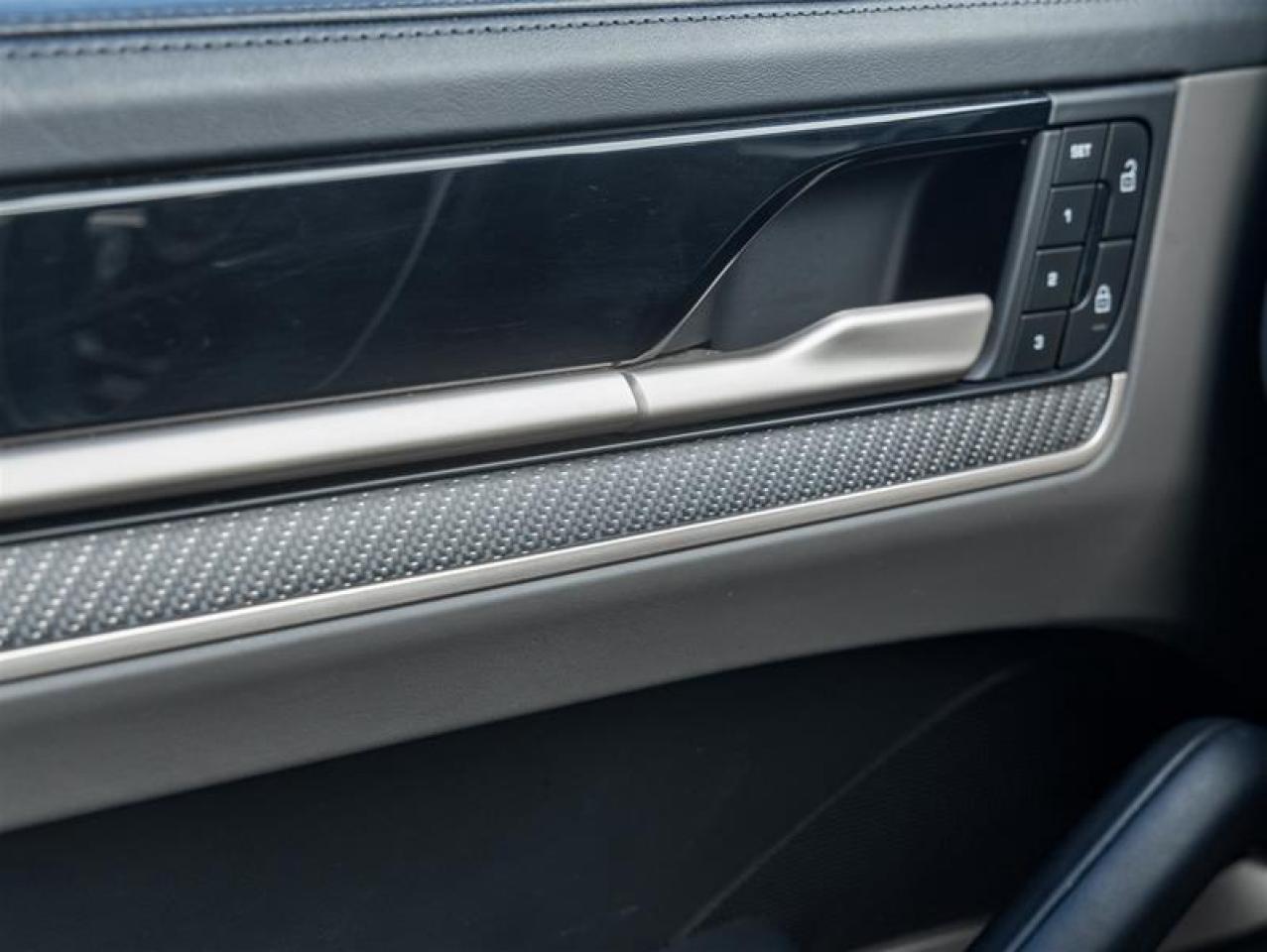 2024 Porsche Cayenne S 4dr All-wheel Drive Photo