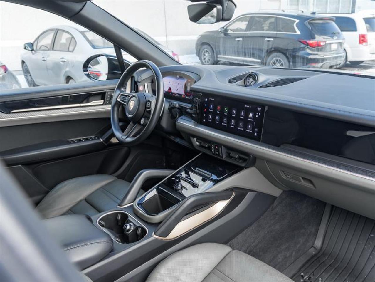 2024 Porsche Cayenne S 4dr All-wheel Drive Photo