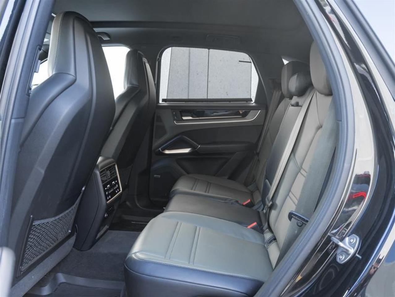 2024 Porsche Cayenne S 4dr All-wheel Drive Photo