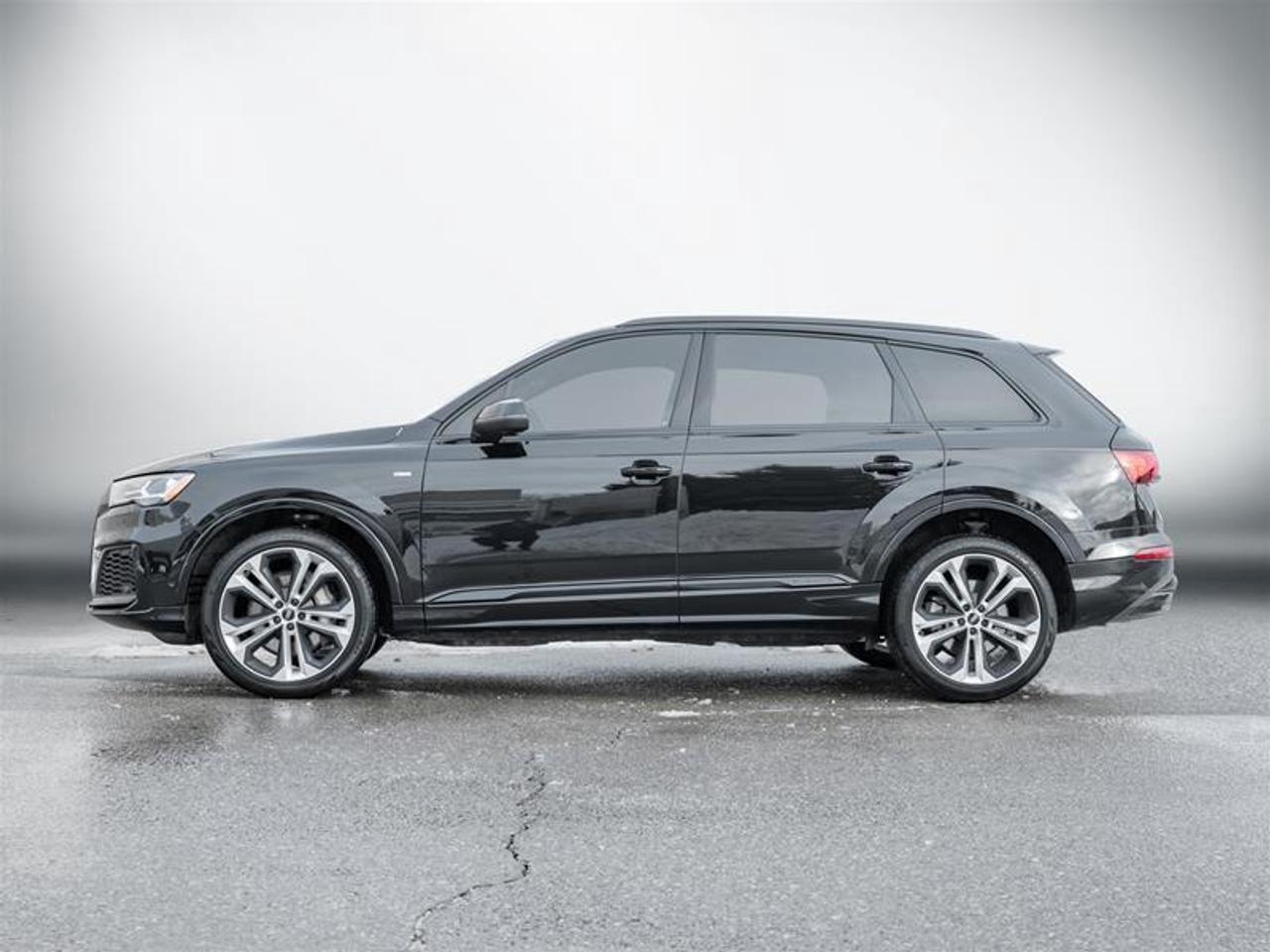 2022 Audi Q7 55 Progressiv 4dr All-Wheel Drive quattro Sport Utility Photo3