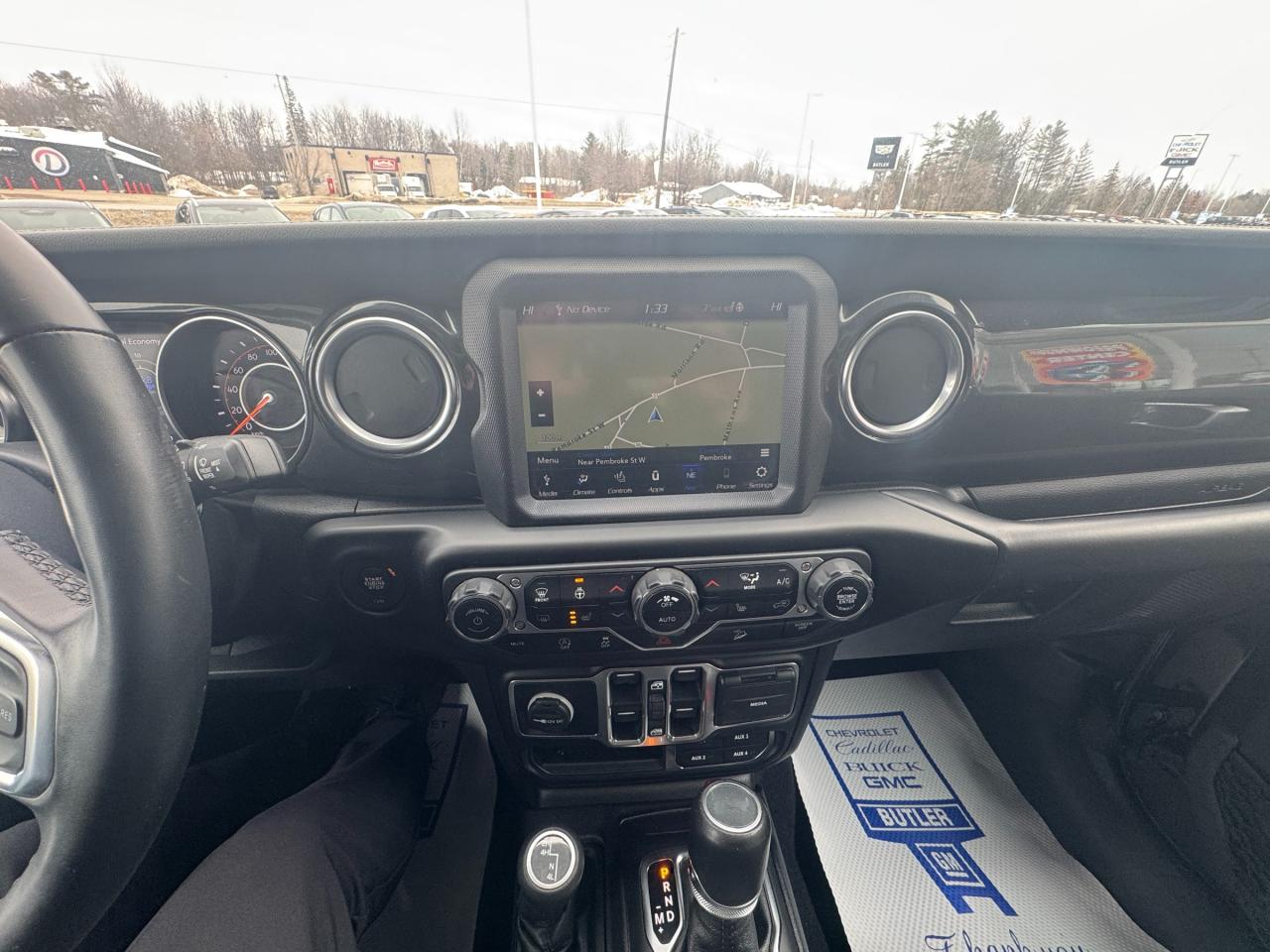 2020 Jeep WRANGLER UNLIMITED Sahara 4dr 4x4 Photo