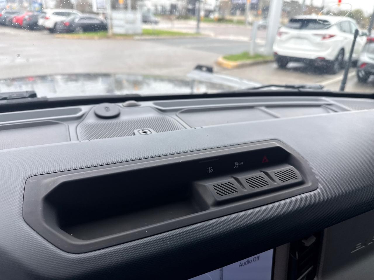 2024 Ford Bronco Outer Banks 4dr 4x4 Photo
