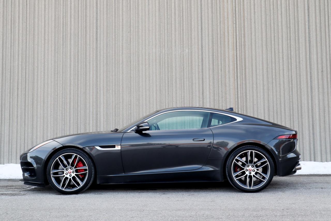 2020 Jaguar F-Type  Photo