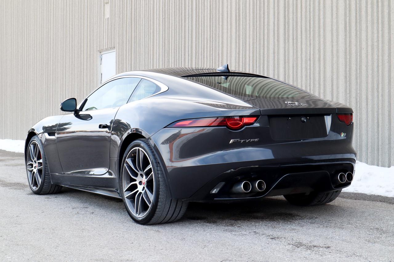 2020 Jaguar F-Type  Photo2