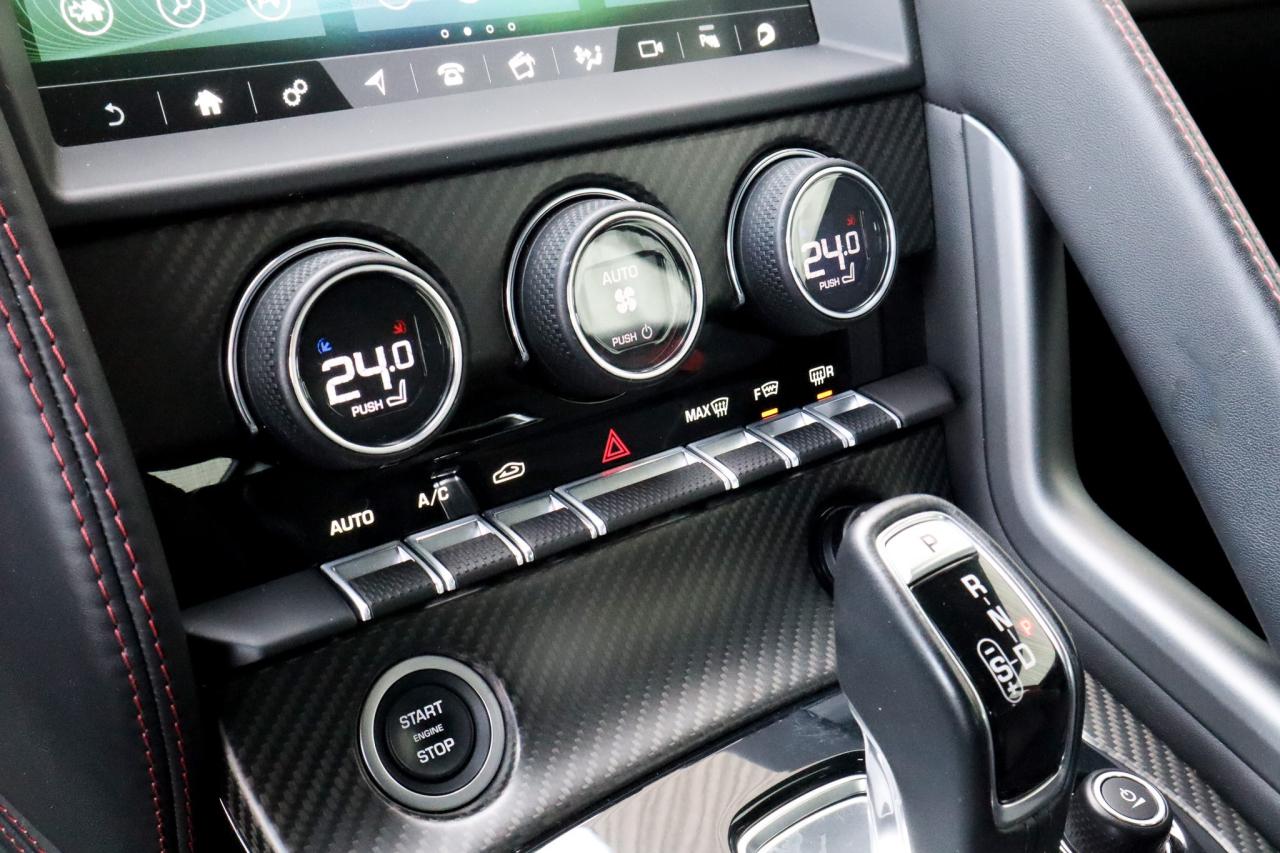 2020 Jaguar F-Type  Photo