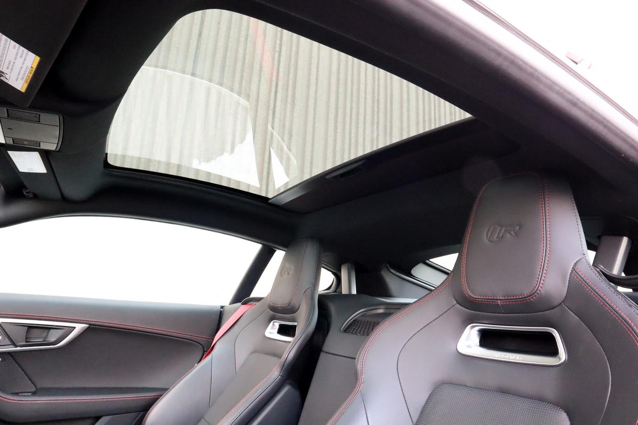 2020 Jaguar F-Type  Photo