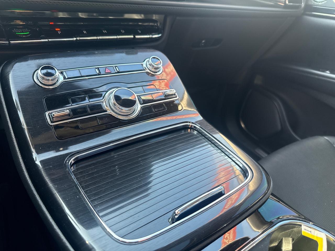 2023 Lincoln Nautilus Reserve 4dr All-Wheel Drive Photo