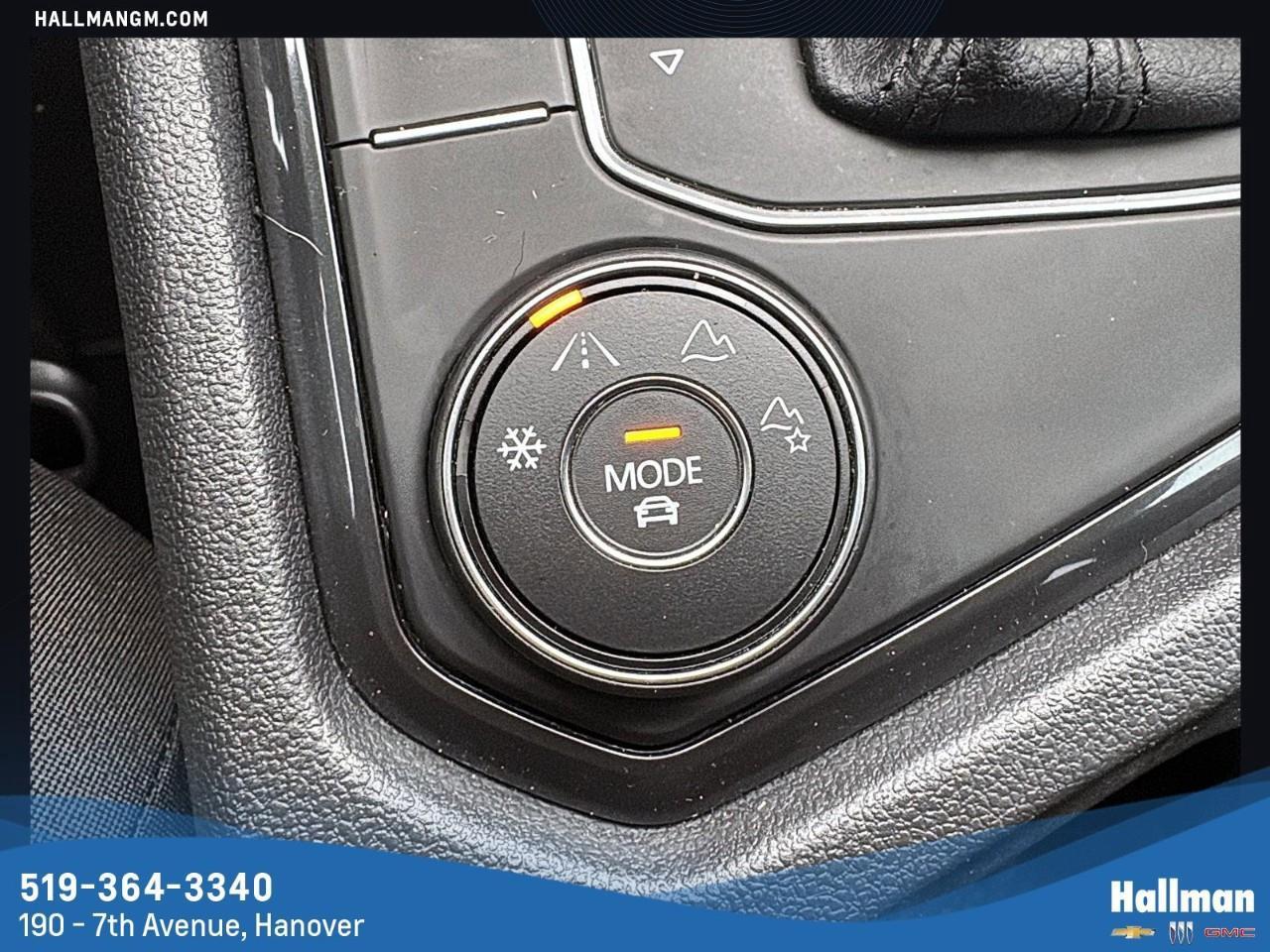 2020 Volkswagen Tiguan Trendline 4dr All-wheel Drive 4MOTION Photo