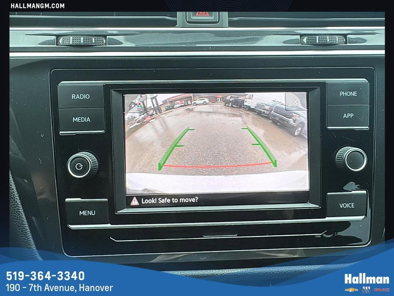 2020 Volkswagen Tiguan Trendline 4dr All-wheel Drive 4MOTION Photo