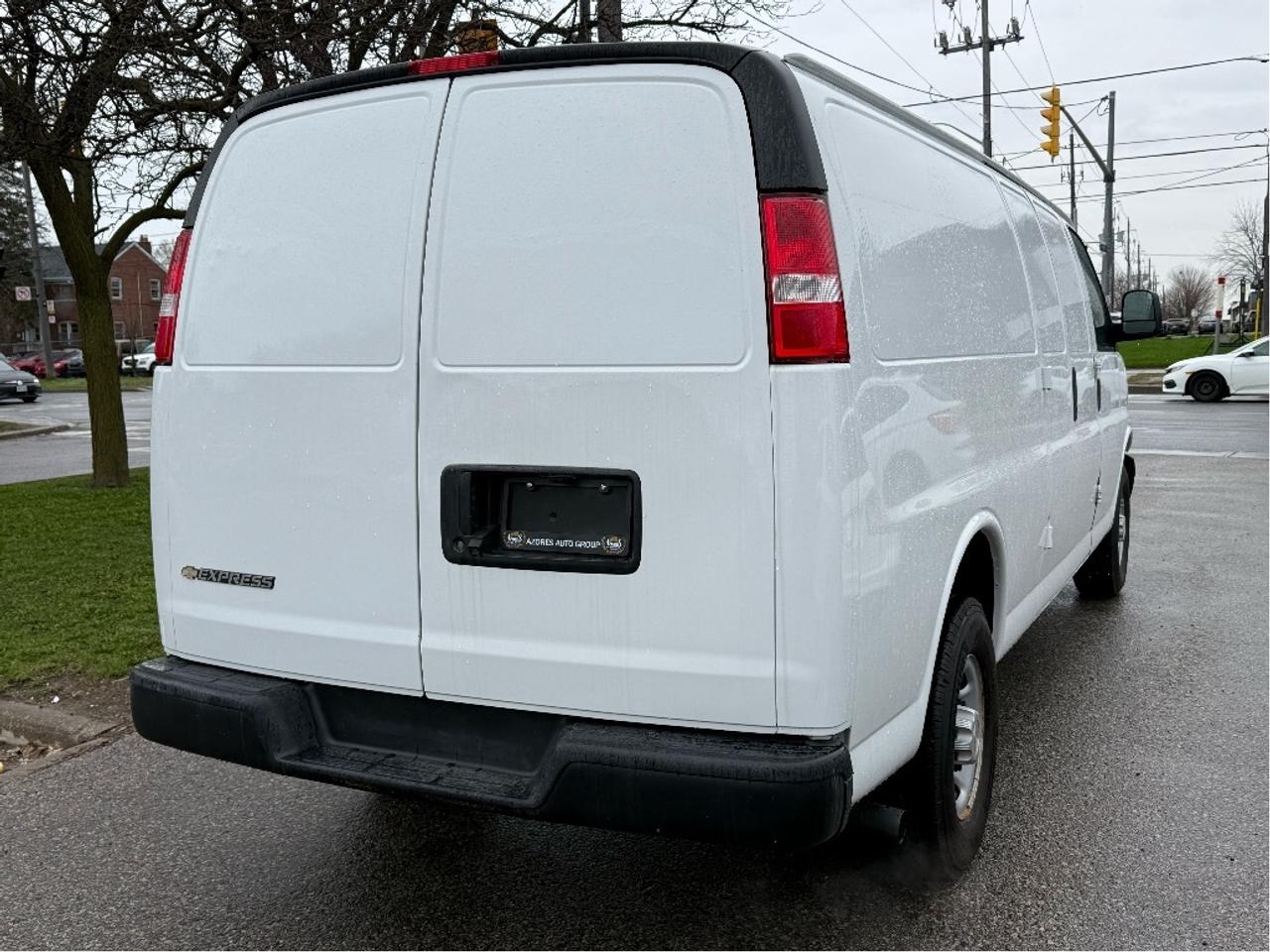 2022 Chevrolet Express 155 Long Wheel Base 2500 Certified B.Cam Warranty Photo