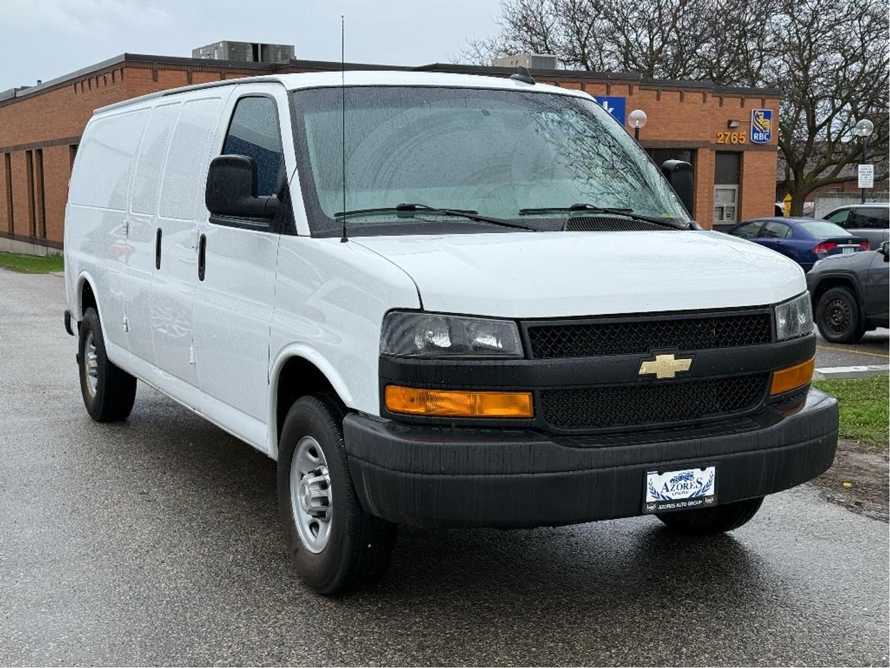 2022 Chevrolet Express 155 Long Wheel Base 2500 Certified B.Cam Warranty Photo