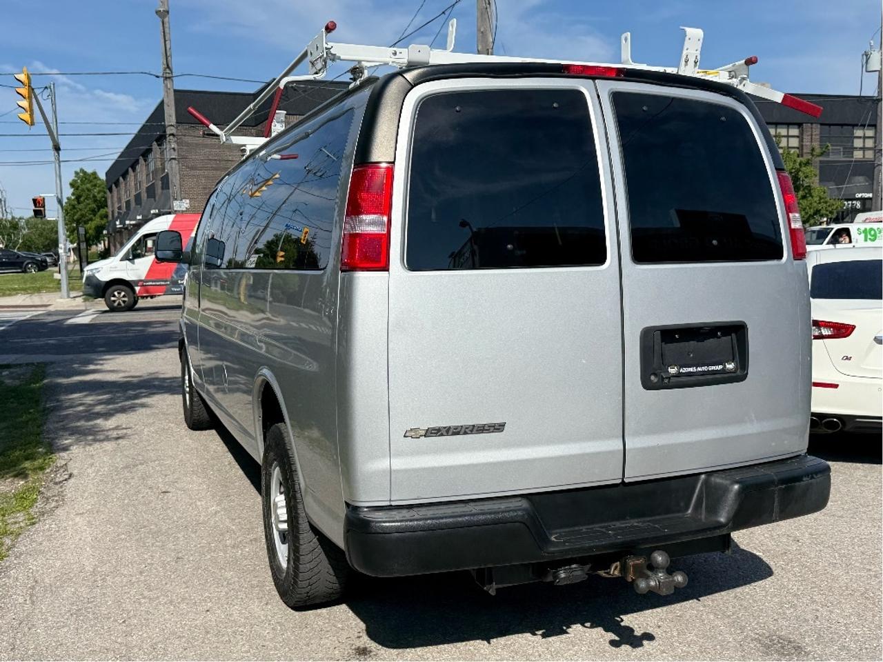 2022 Chevrolet Express Passenger 8 Passenger 3500 155 LongwheelBase CleanCarfax Photo