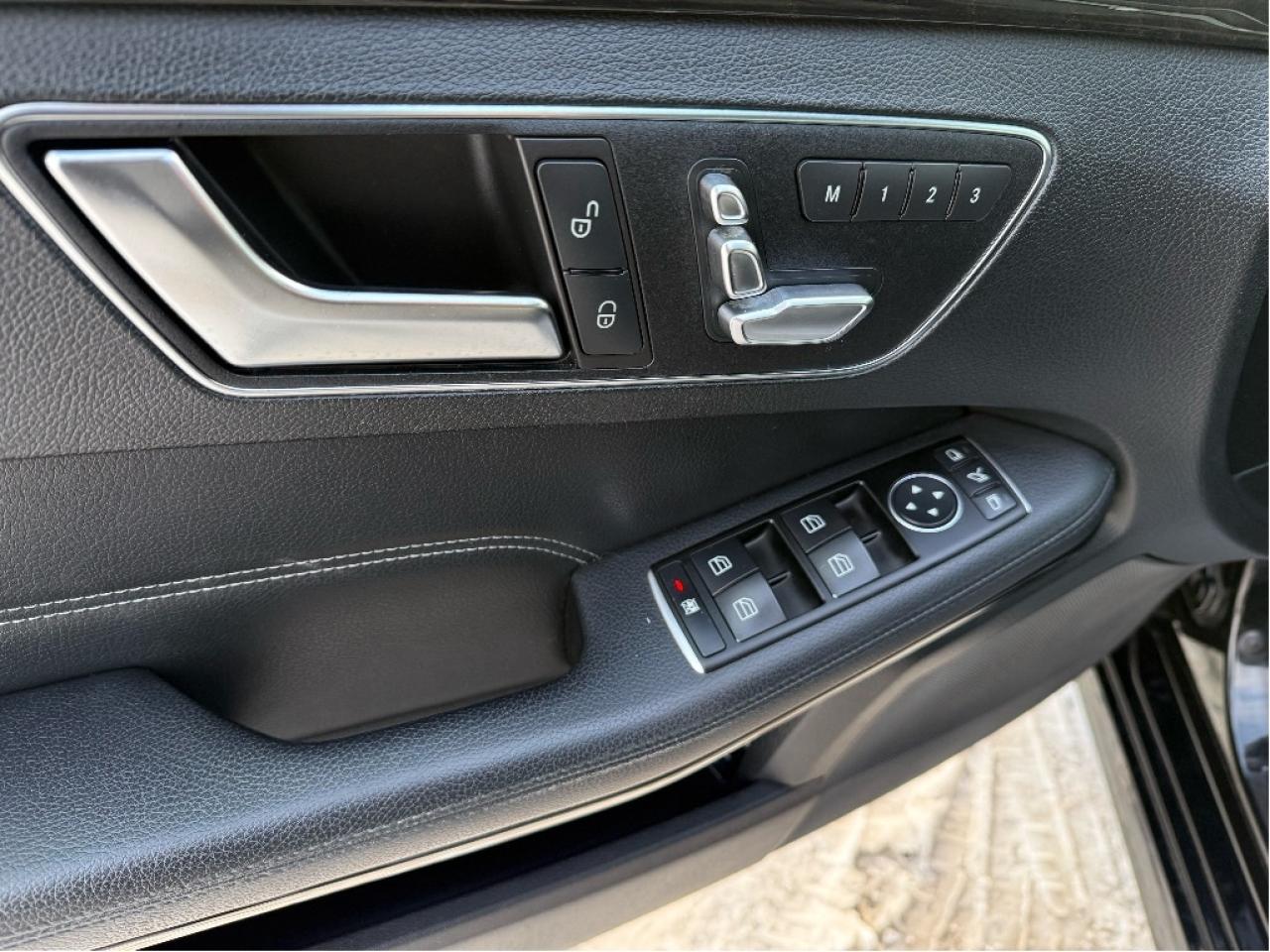 2014 Mercedes-Benz E-Class E250 BlueTEC 4MATIC AWD Diesel Loaded Certified Photo