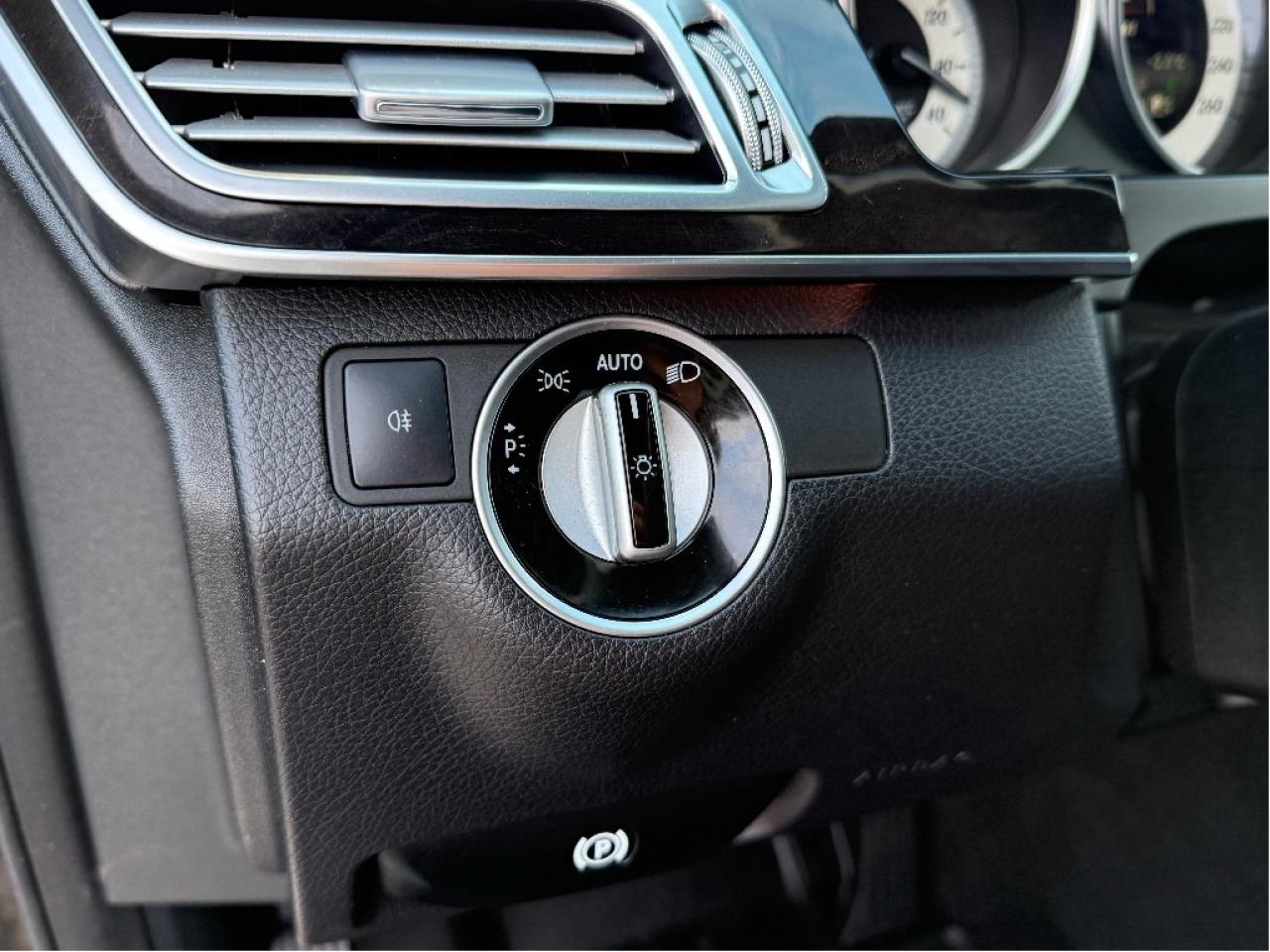 2014 Mercedes-Benz E-Class E250 BlueTEC 4MATIC AWD Diesel Loaded Certified Photo