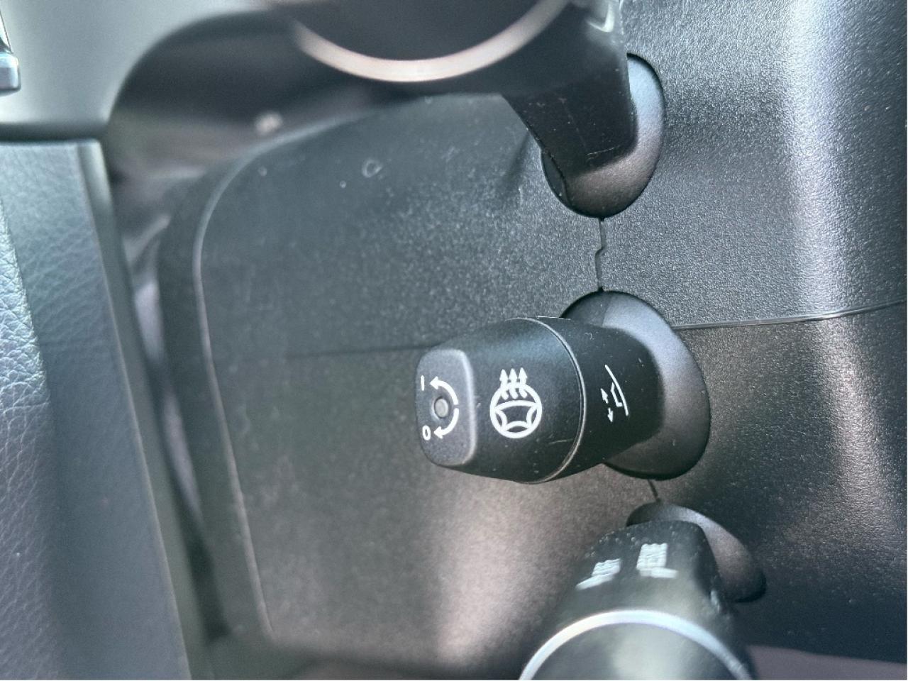 2014 Mercedes-Benz E-Class E250 BlueTEC 4MATIC AWD Diesel Loaded Certified Photo