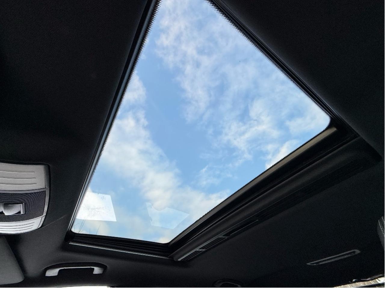 2014 Mercedes-Benz E-Class E250 BlueTEC 4MATIC AWD Diesel Loaded Certified Photo