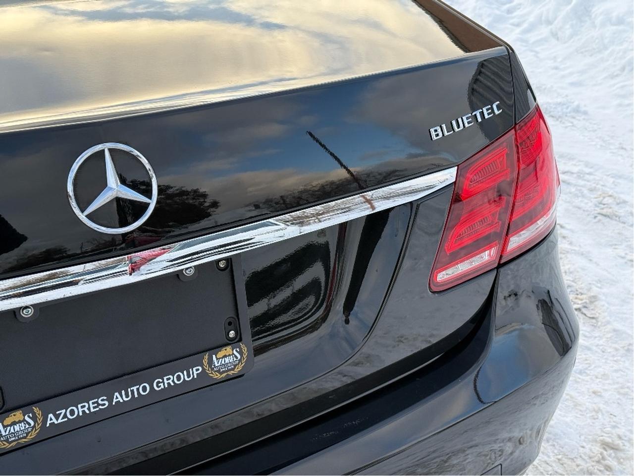 2014 Mercedes-Benz E-Class E250 BlueTEC 4MATIC AWD Diesel Loaded Certified Photo4