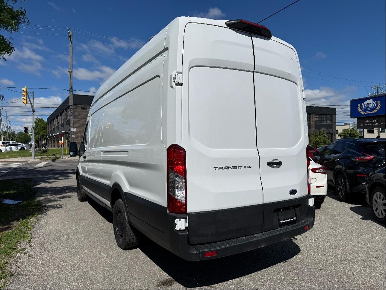 2022 Ford Transit Cargo Van T-250 148  Extra Long Wheel Base Certified B.Cam Photo