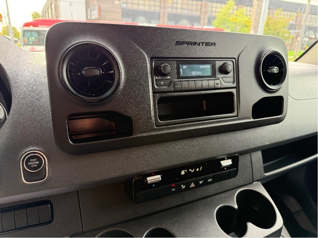 2025 Mercedes-Benz Sprinter Cargo Van 2500 170 LongWheel Base Divider B.Cam DriverAssist Photo