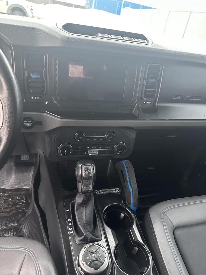 2022 Ford Bronco Big Bend 4 Door 4x4/LEATHER/NAV Photo