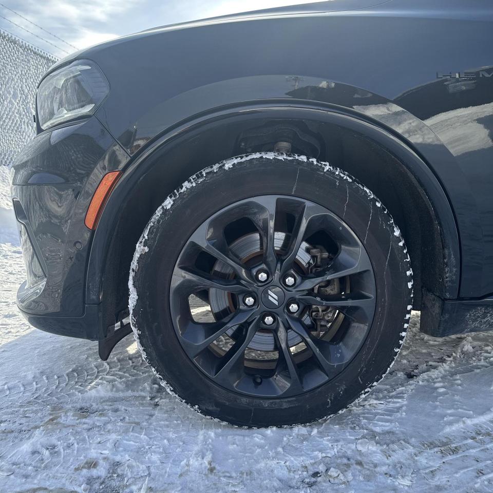 2024 Dodge Durango R/T V8, RED LEATHER, NAVI, BLIND SPOT, BACK UP CAM Photo