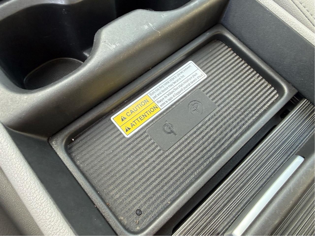 2018 Honda Odyssey Touring 8Seater DVD Player Nav CleanCarfax Loaded Photo