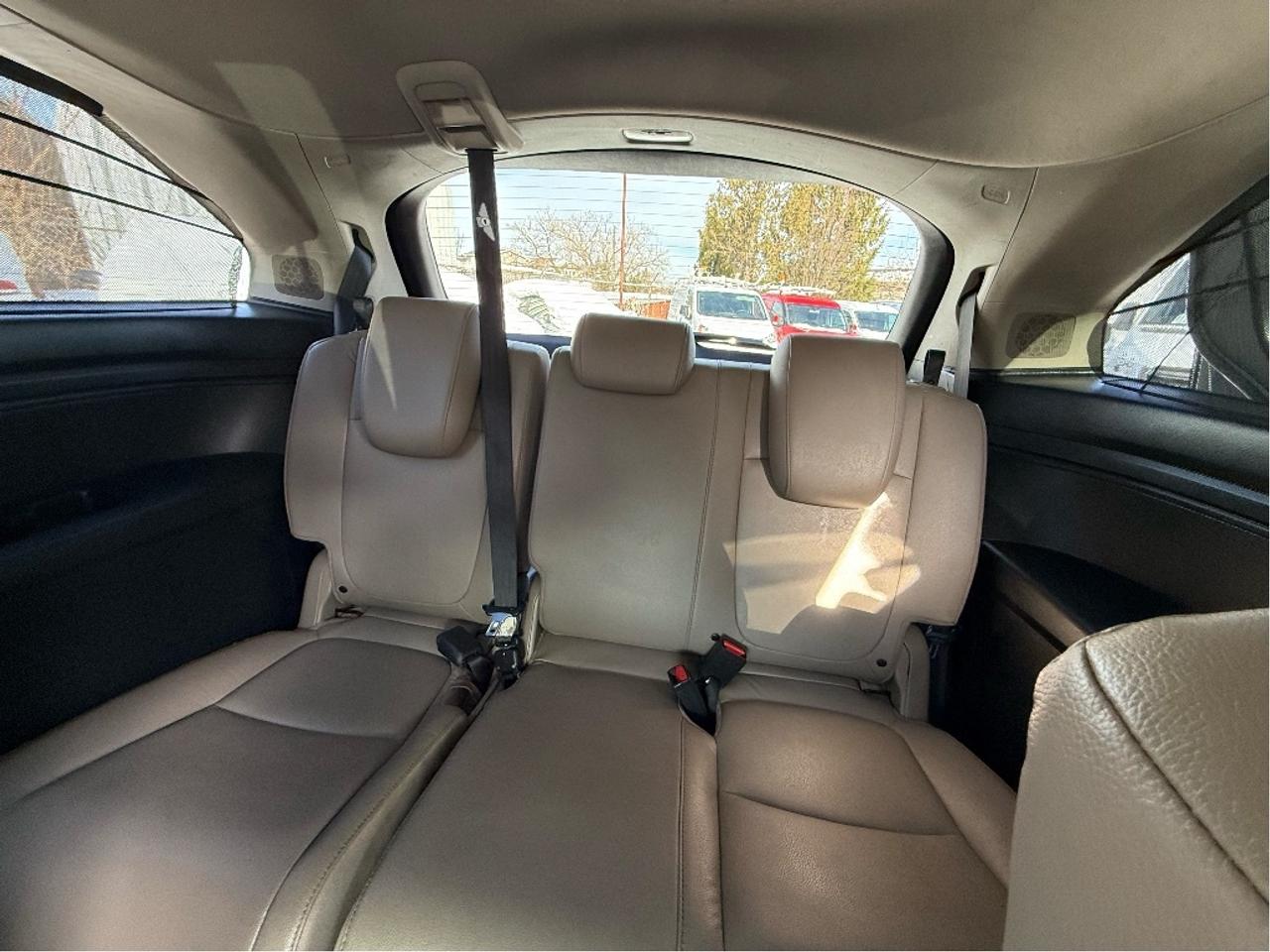 2018 Honda Odyssey Touring 8Seater DVD Player Nav CleanCarfax Loaded Photo