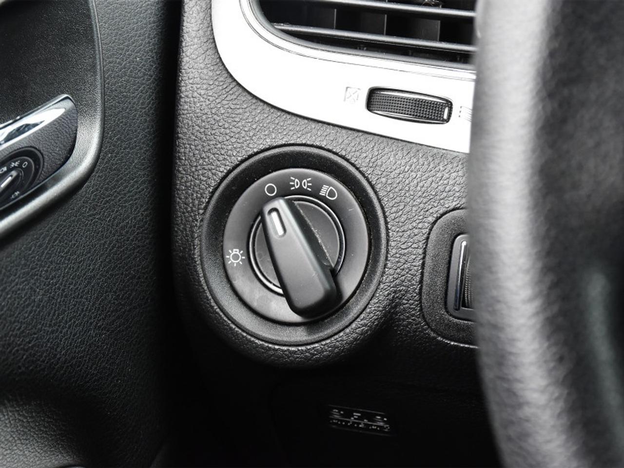 2015 Dodge Journey CANADA VALUE PKG   **AS-IS**   Auto   Cruise Contr Photo
